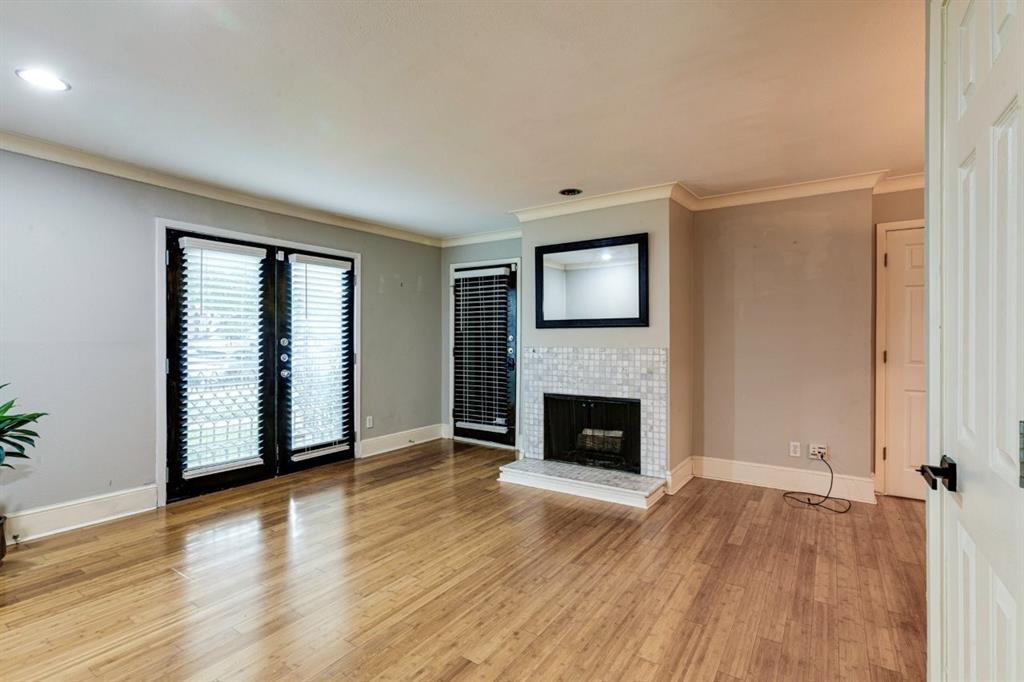 10119 Regal Park Lane 104