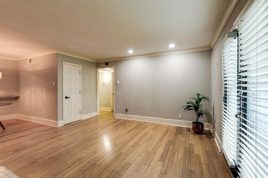 10119 Regal Park Lane 104