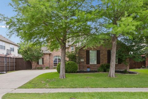 Photo of 1607 Wood Creek Lane, Allen, TX 75002 (MLS # 21247130)