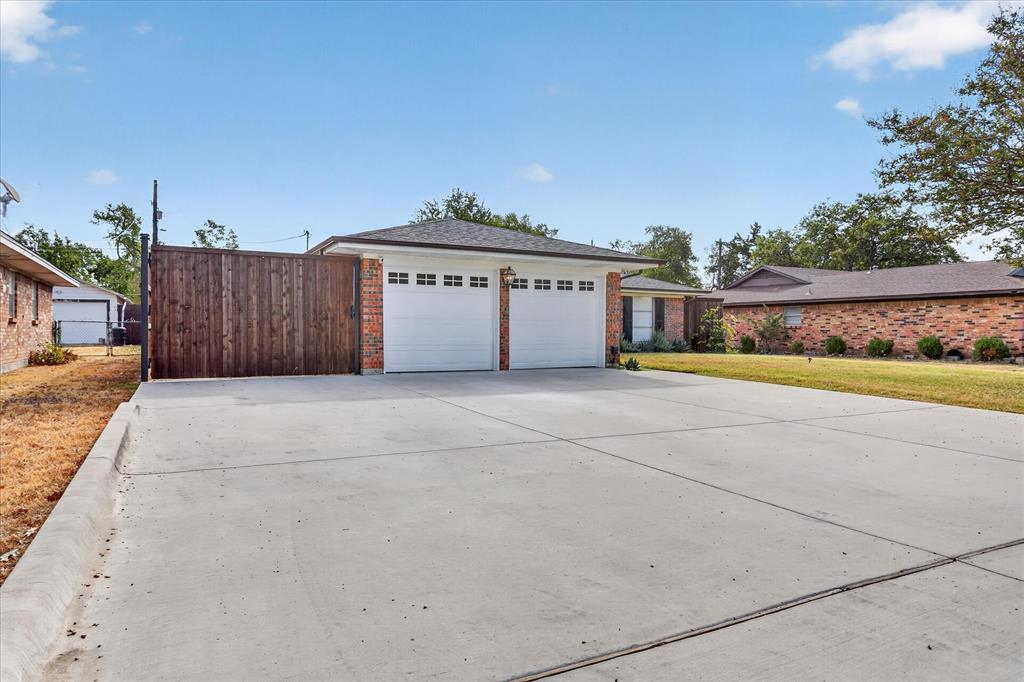 714 Hill City Drive