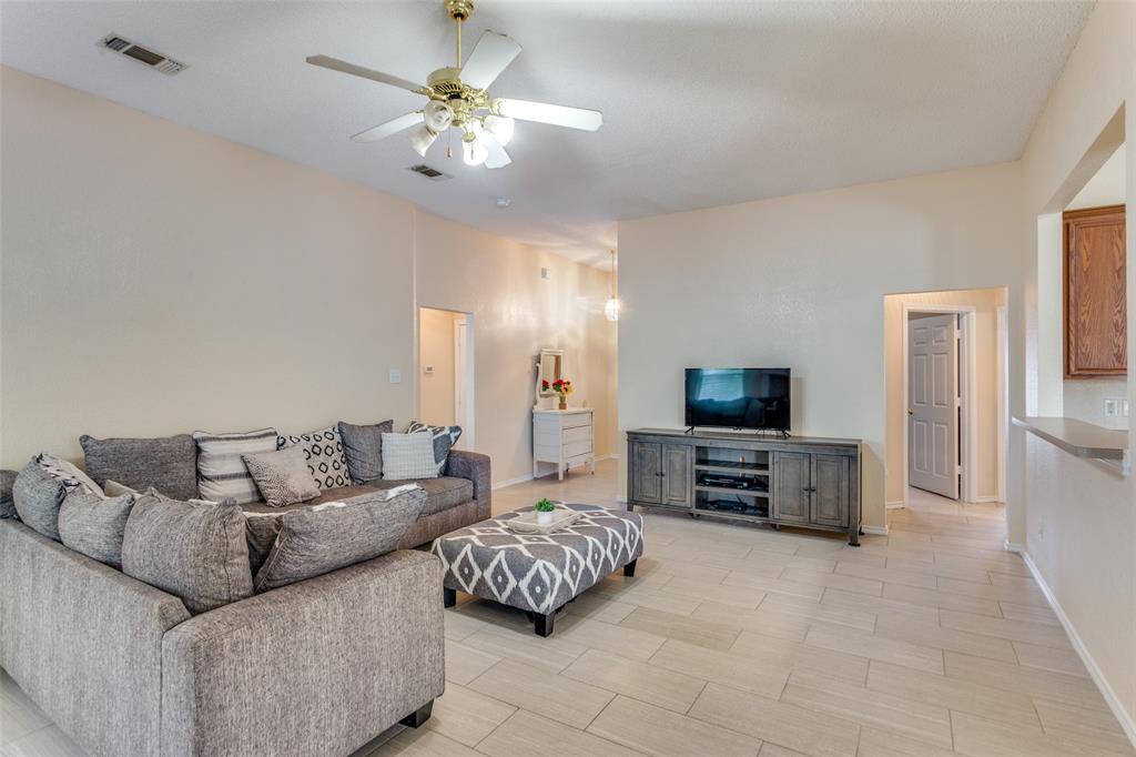 1107 Hidden Glade Drive
