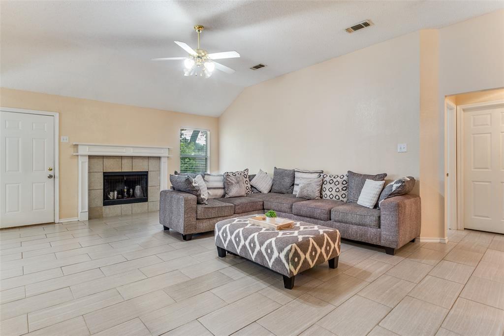 1107 Hidden Glade Drive