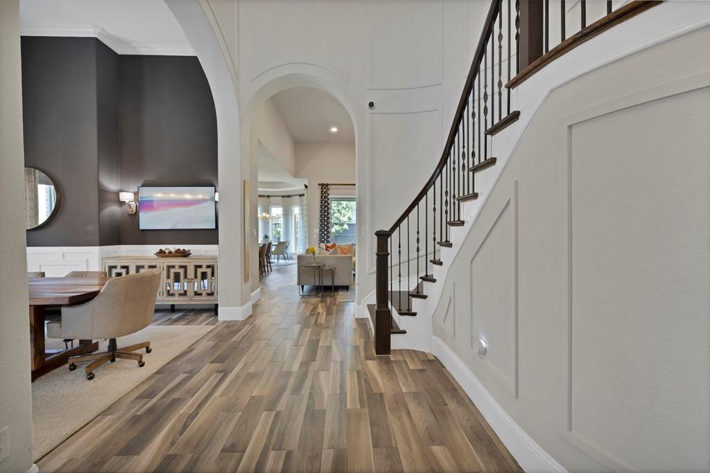 4350 Bristleleaf Lane