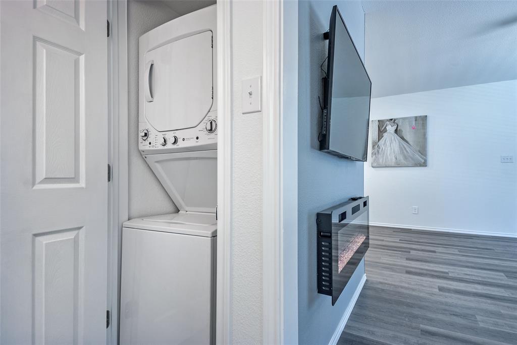 Park Central Condominiums - Residential Lease