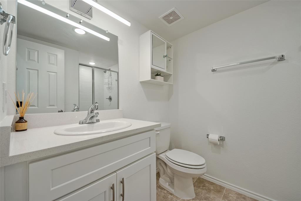 Park Central Condominiums - Residential Lease