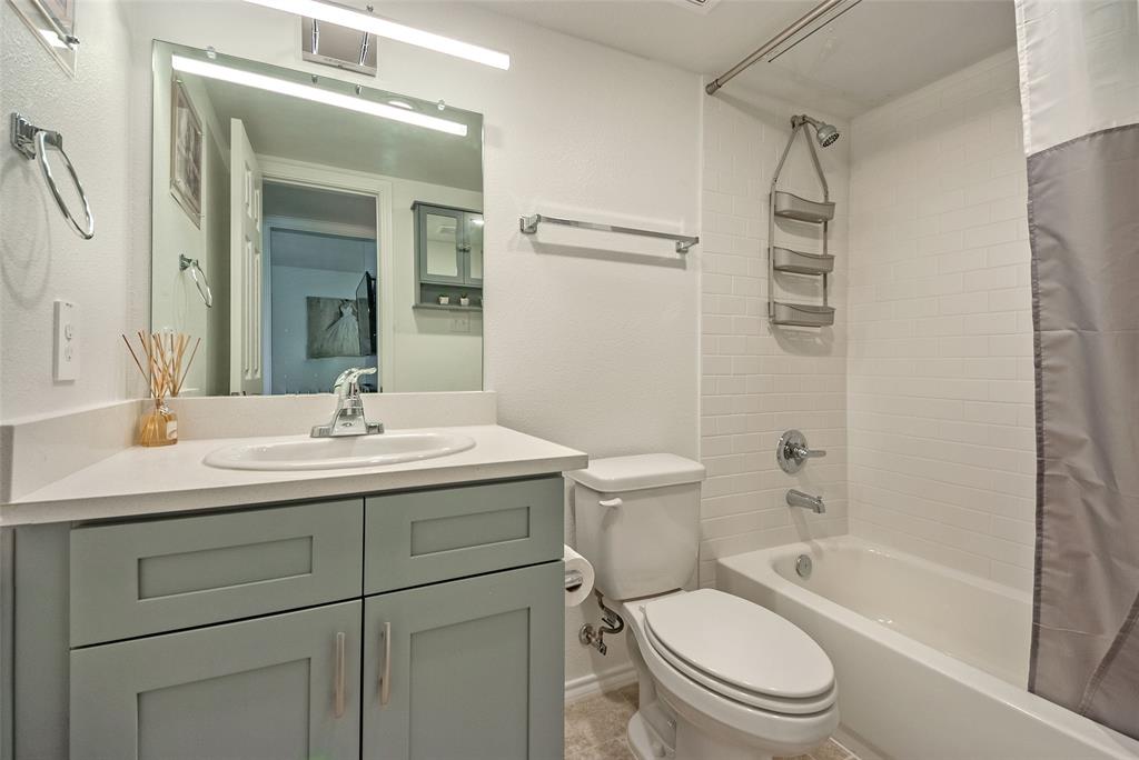 Park Central Condominiums - Residential Lease