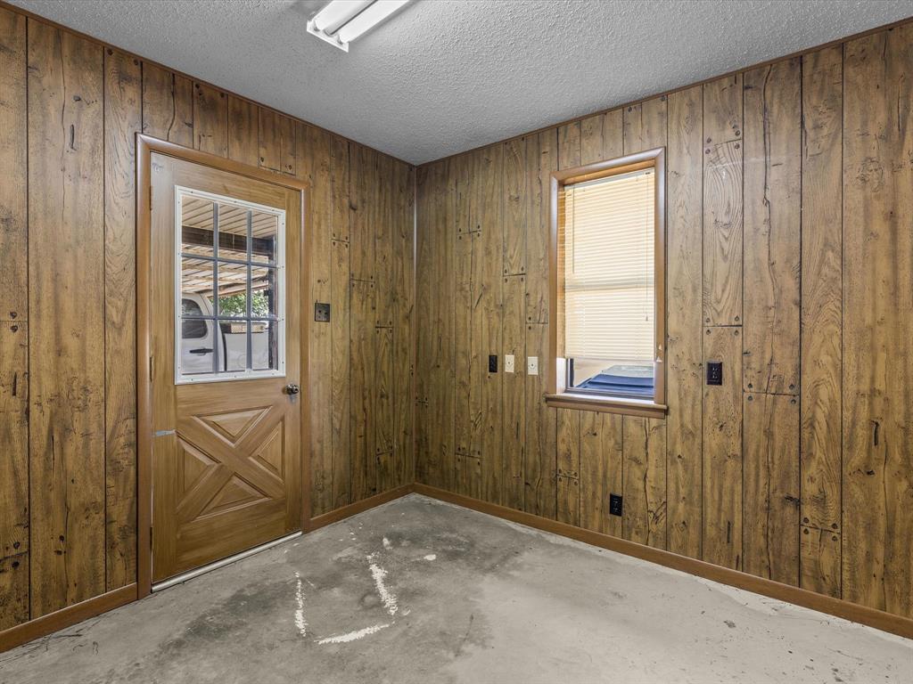 Queens Peak - Residential