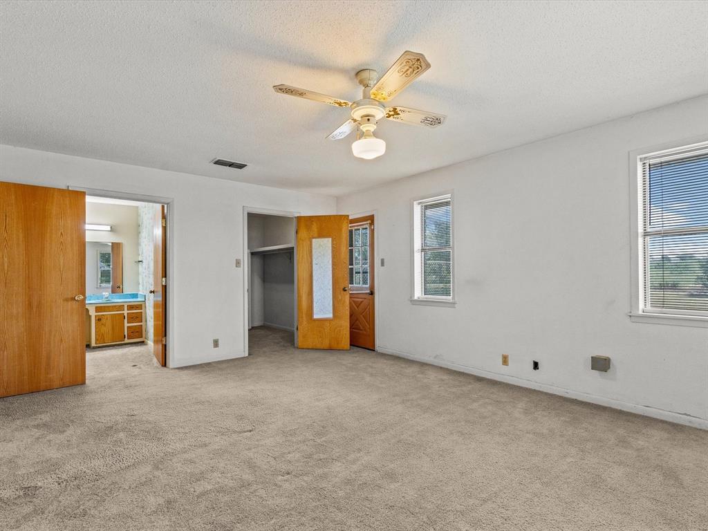 Queens Peak - Residential