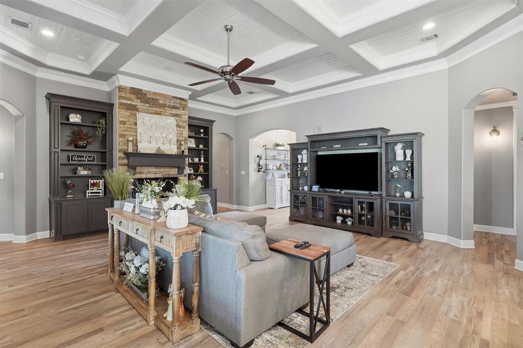 1201 E Iberian Court