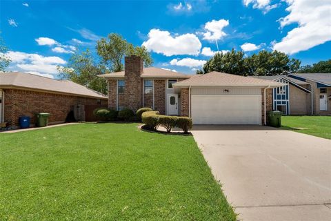 7616 Jamie Renee Lane North Richland Hills TX 76182