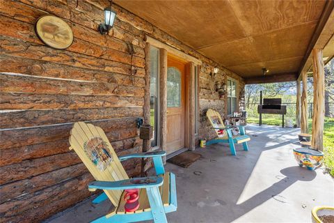 262 N Cheyenne + Trail Springtown TX 76082