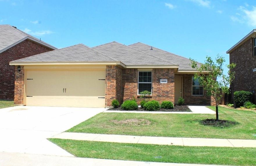 4 bedroom home with NEW CARPETING in all bedrooms & office, freshly PAINTED thruout & added ceiling fans. Arched doorways are a welcoming invitation to come on in. A Study (optional Game Rm) is near entry. The Kitchen features GRANITE countertops, STAINLESS appliances, walk-in pantry and breakfast bar overlooking the open floor plan design. The Master Suite has large shower, built-in linen shelving & walk-in closet. Covered patio perfect for your grill and NO homes directly behind the fence. Enjoy Verandah's many amenities including pool, splash pad, clubhouse, picnic pavilion, playground, sport field & popular fishing pond with its own Duck Crossing. Easy freeway access for commuting & near the High School. See Pet Restrictions in Private Remarks.