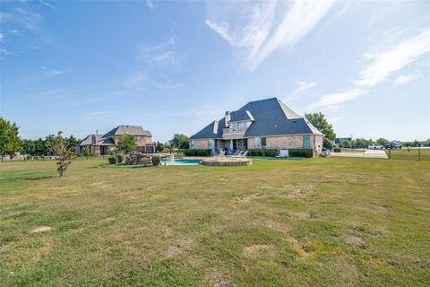 A home in McLendon Chisholm