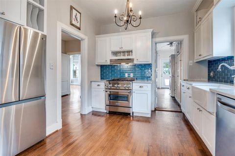 Tiny photo for 5146 Goodwin Ave, Dallas, TX 75206 (MLS # 21156519)