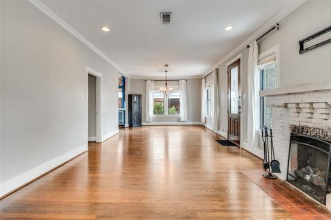 Tiny photo for 5146 Goodwin Ave, Dallas, TX 75206 (MLS # 21156519)