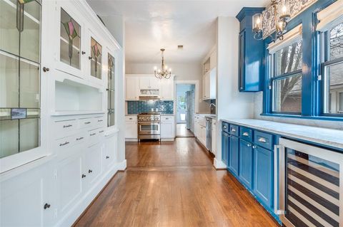 Tiny photo for 5146 Goodwin Ave, Dallas, TX 75206 (MLS # 21156519)