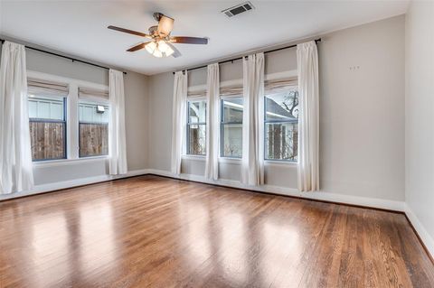 Tiny photo for 5146 Goodwin Ave, Dallas, TX 75206 (MLS # 21156519)