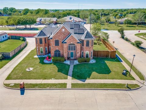 Photo of 7517 Silverthorn Drive, Rowlett, TX 75089 (MLS # 21229724)