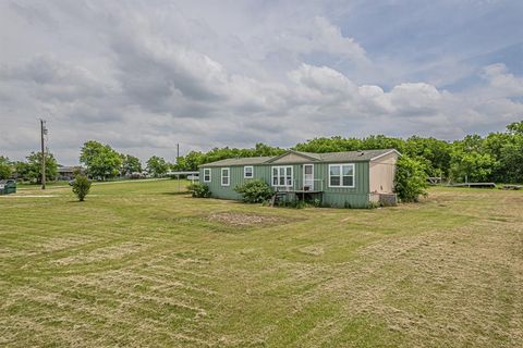 5545 Moncrief Road Justin TX 76247