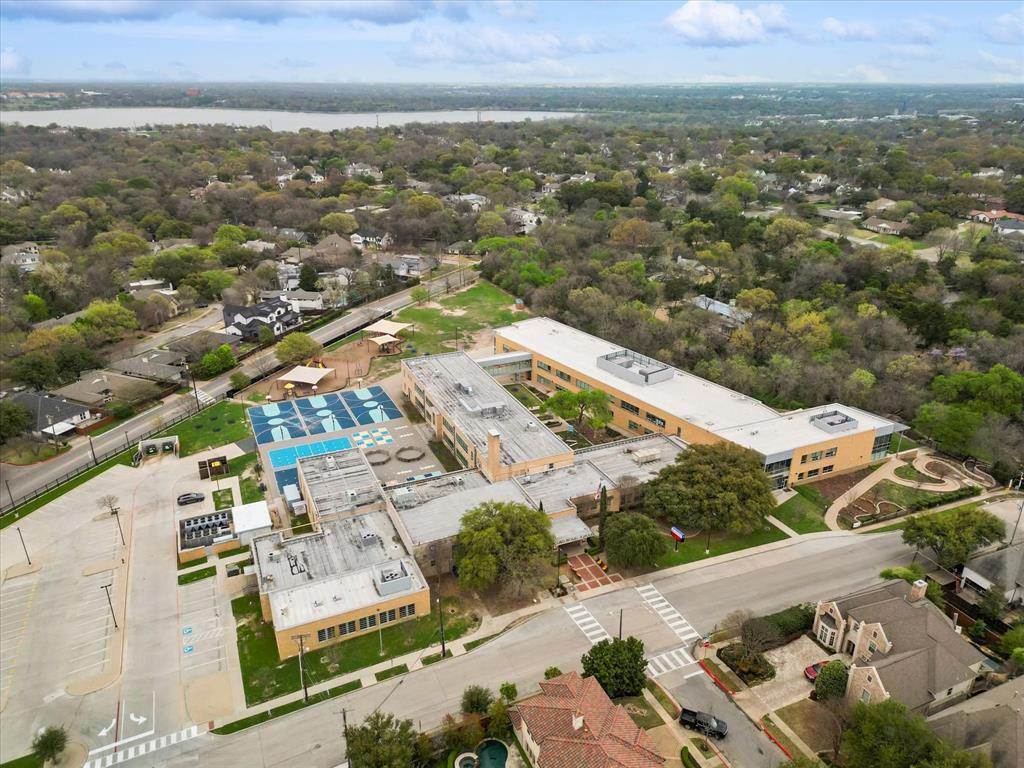 Lakeway Add Sec 03 - Residential