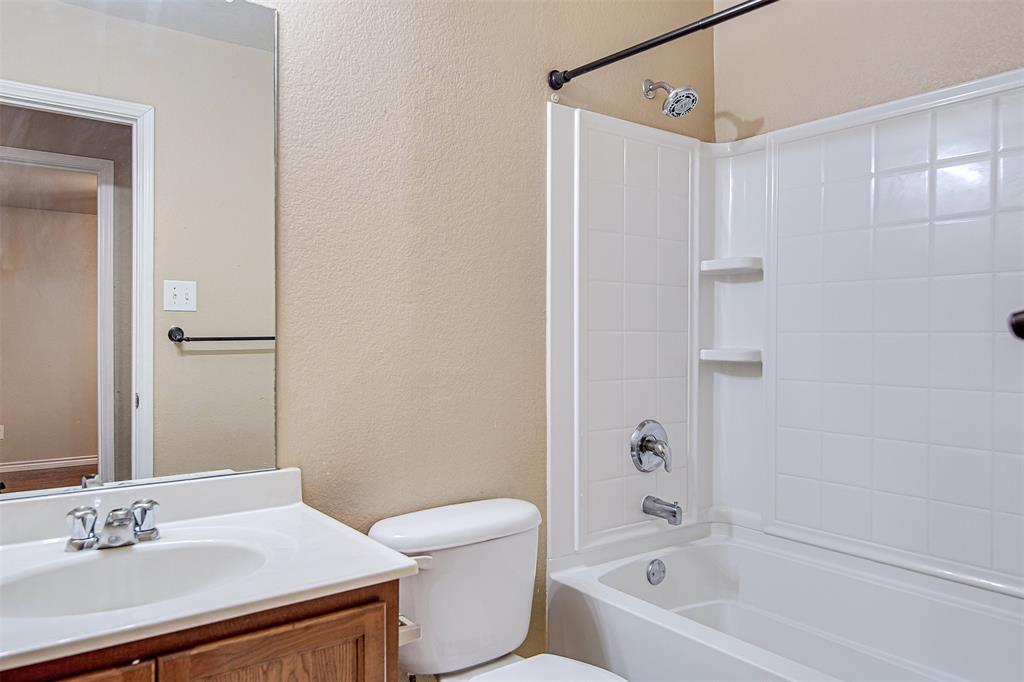 Jm Wells Add - Residential Lease