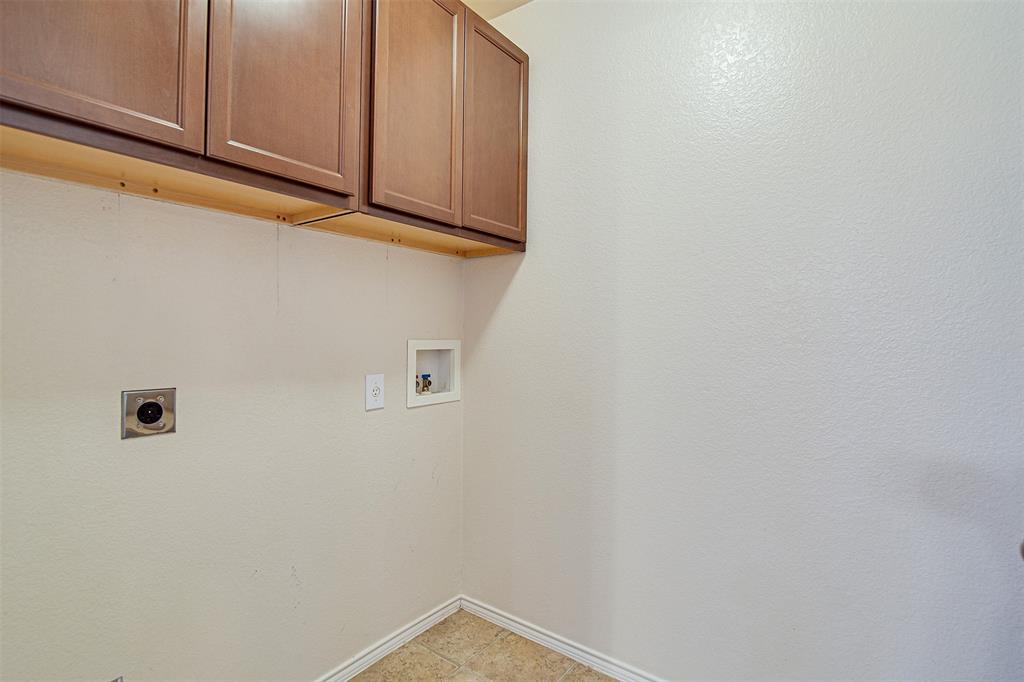 Jm Wells Add - Residential Lease