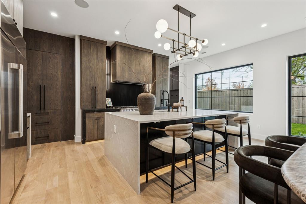 Lover Lane Heights - Residential