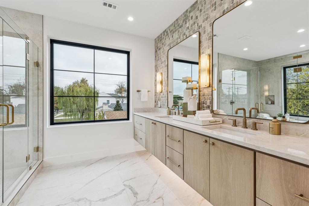 Lover Lane Heights - Residential