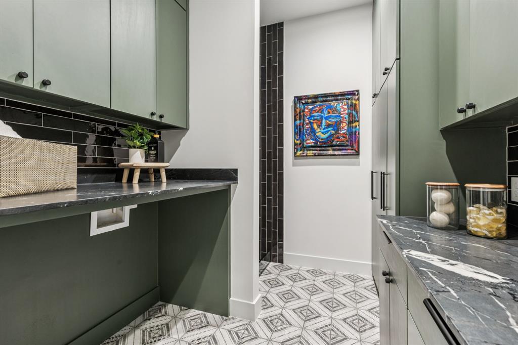 Lover Lane Heights - Residential