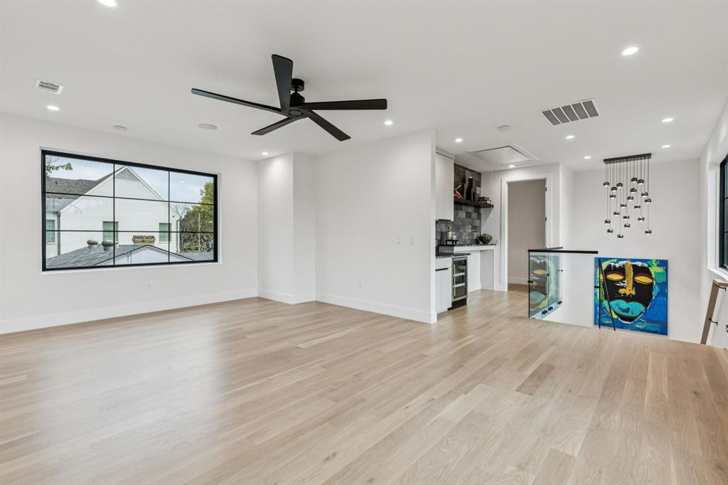 Lover Lane Heights - Residential