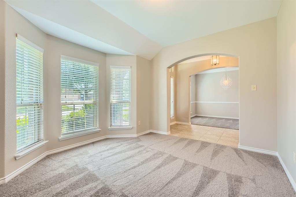 1119 Leafy Glade Road