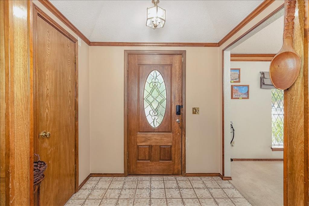 902 N Allen Heights Drive