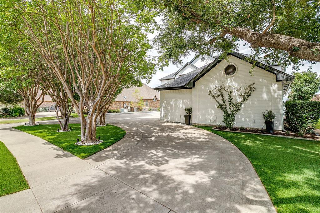 1917 Spinnaker Lane