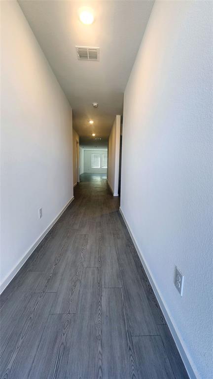 LANDING AT CREEKSIDE - Residential Lease