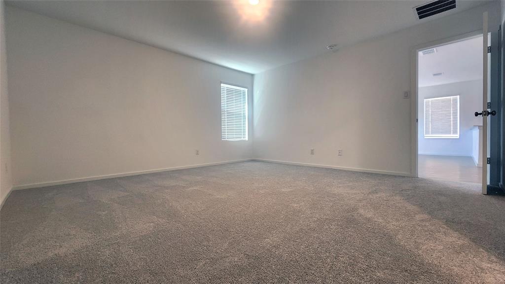 LANDING AT CREEKSIDE - Residential Lease