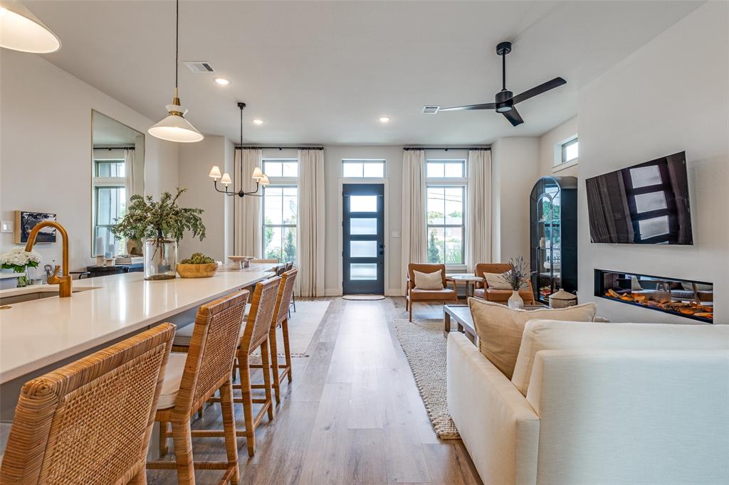 3712 Tussock Drive