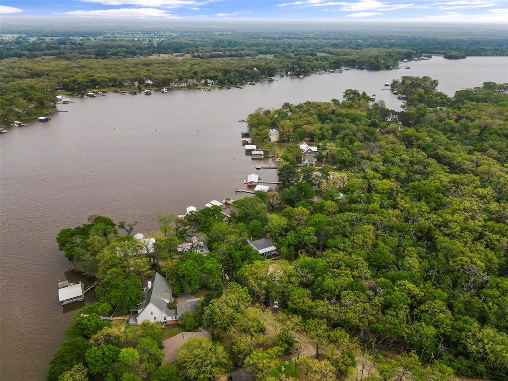 Club Lake - Residential