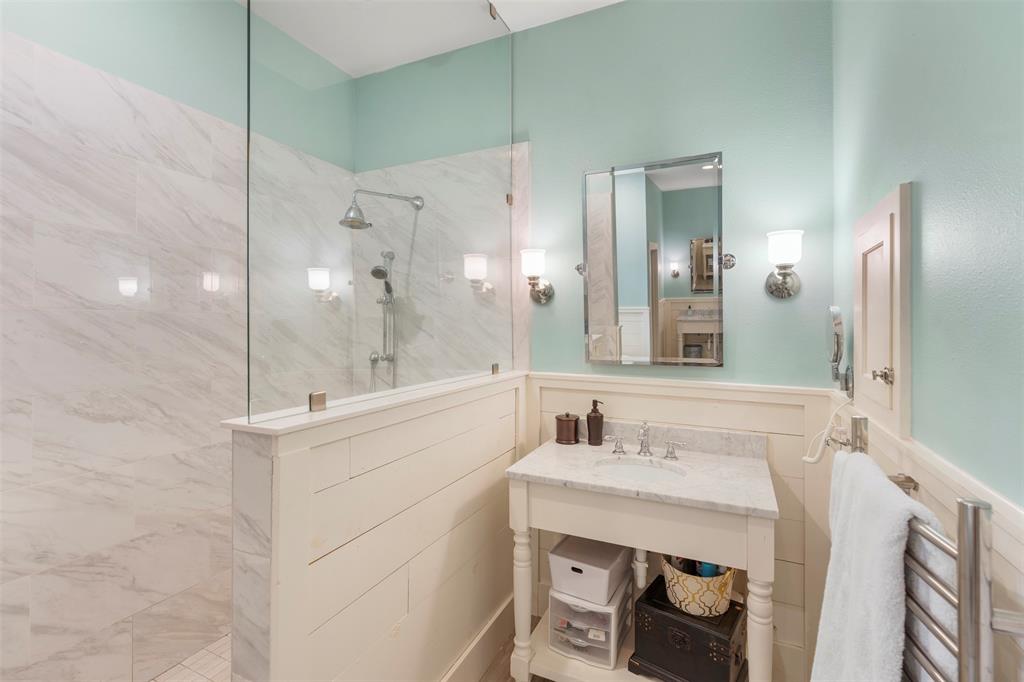 Club Lake - Residential