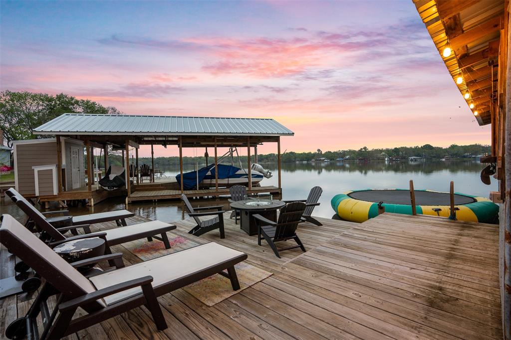 Club Lake - Residential