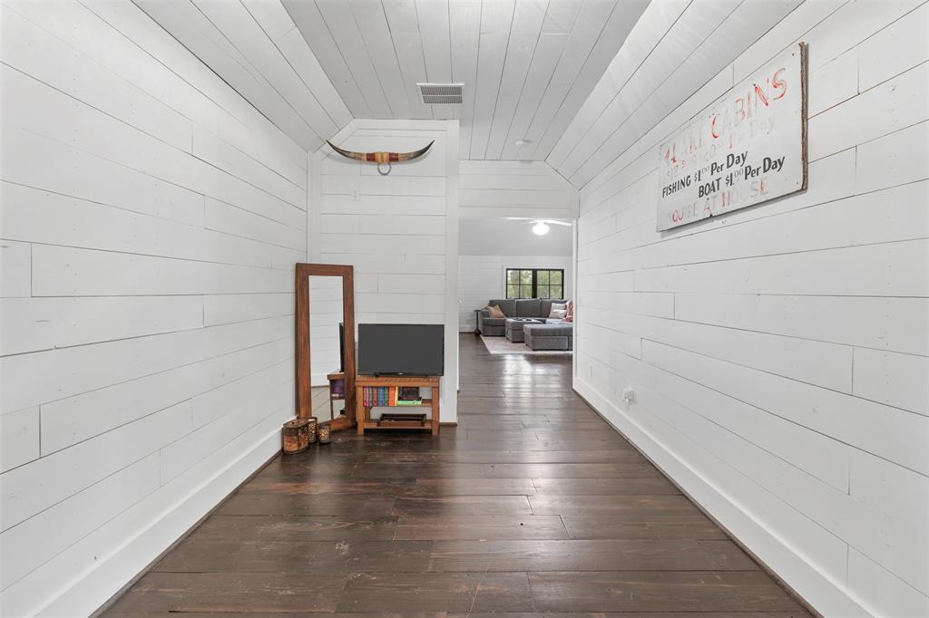 Club Lake - Residential