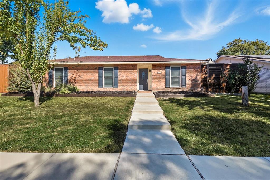 830 Pinehill Lane