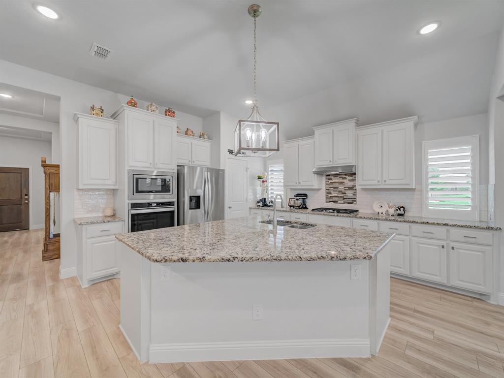 809 Mathew Drive
