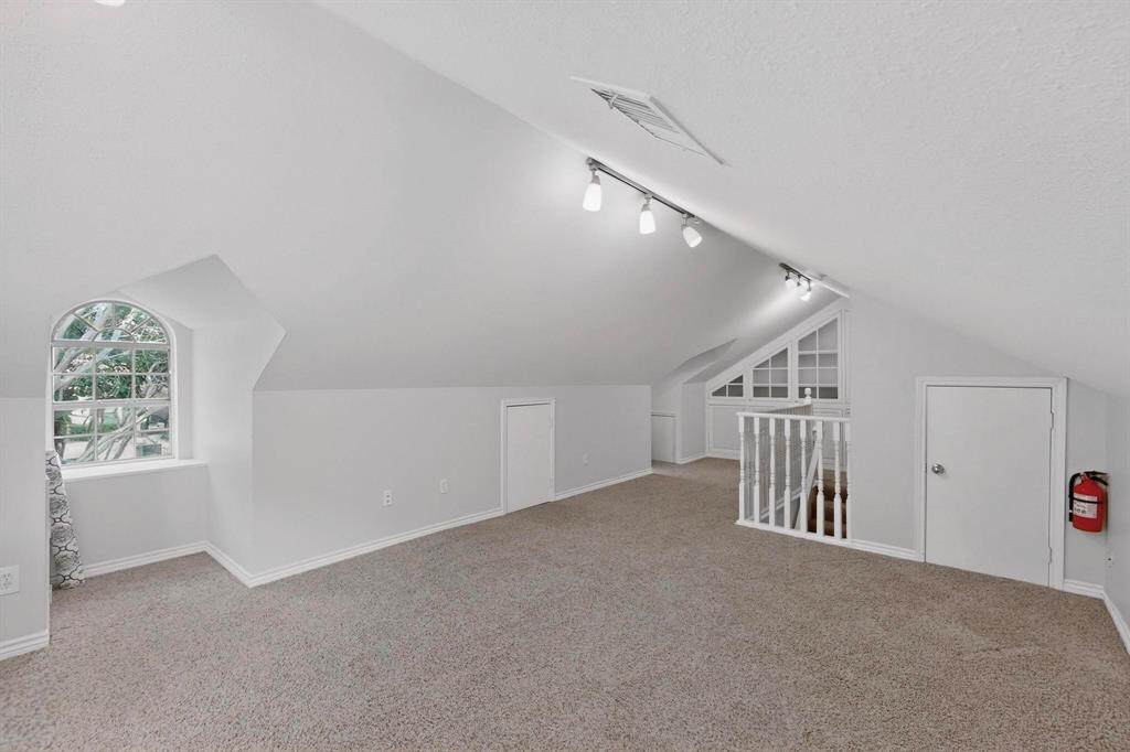 Rector Place - Residential Lease