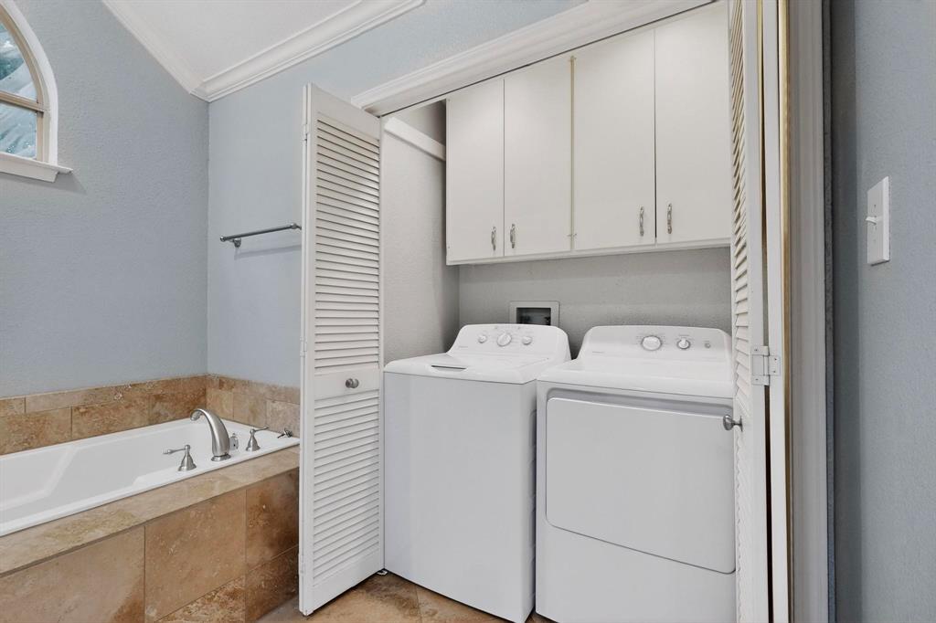 Rector Place - Residential Lease