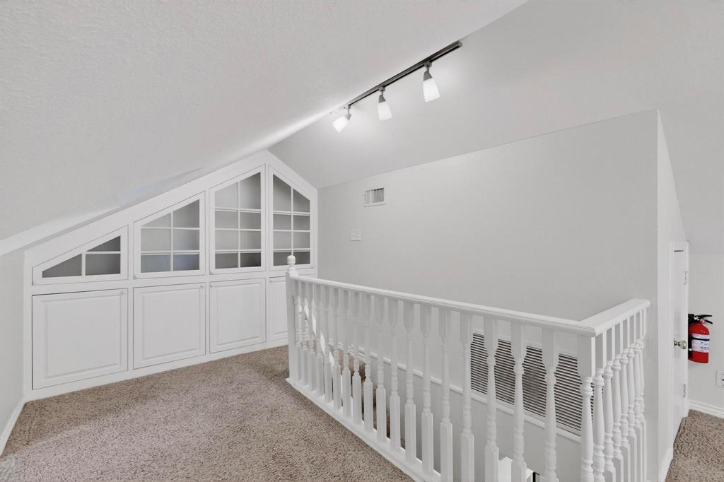 Rector Place - Residential Lease