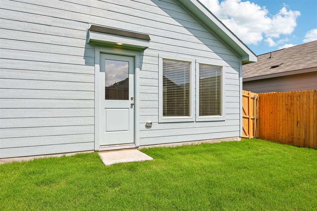 726 Ponderosa Lane