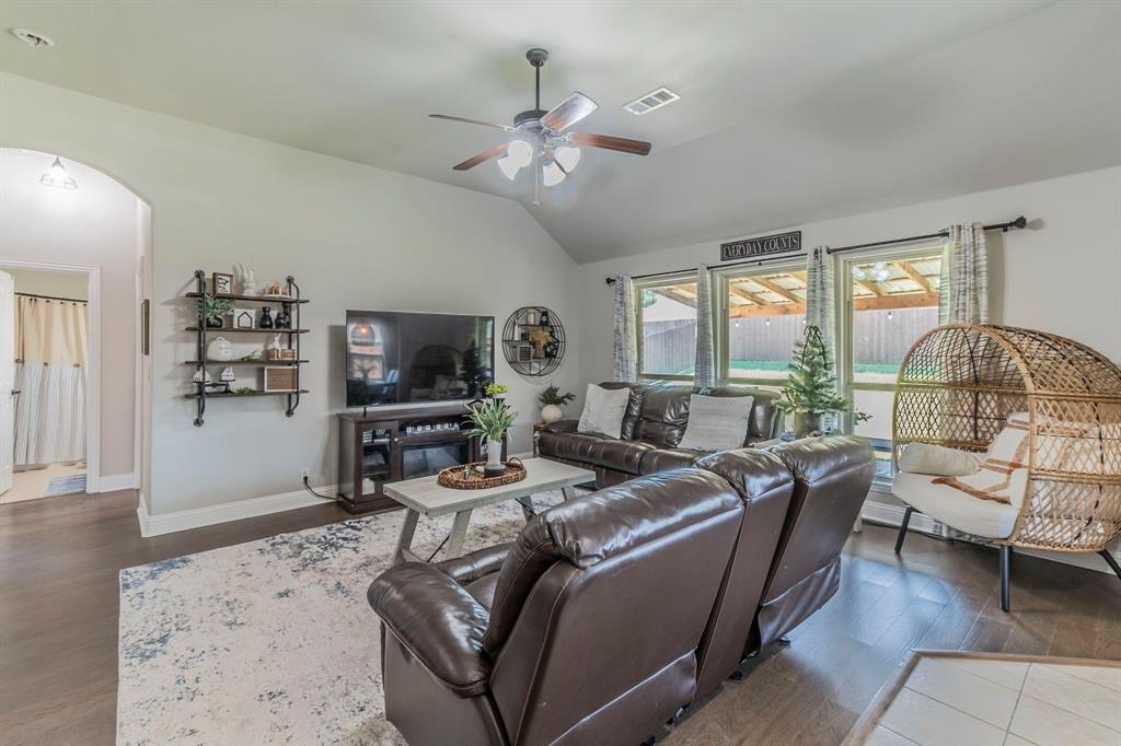 Cross Oak Ranch Ph 3 Tr 11 - Residential