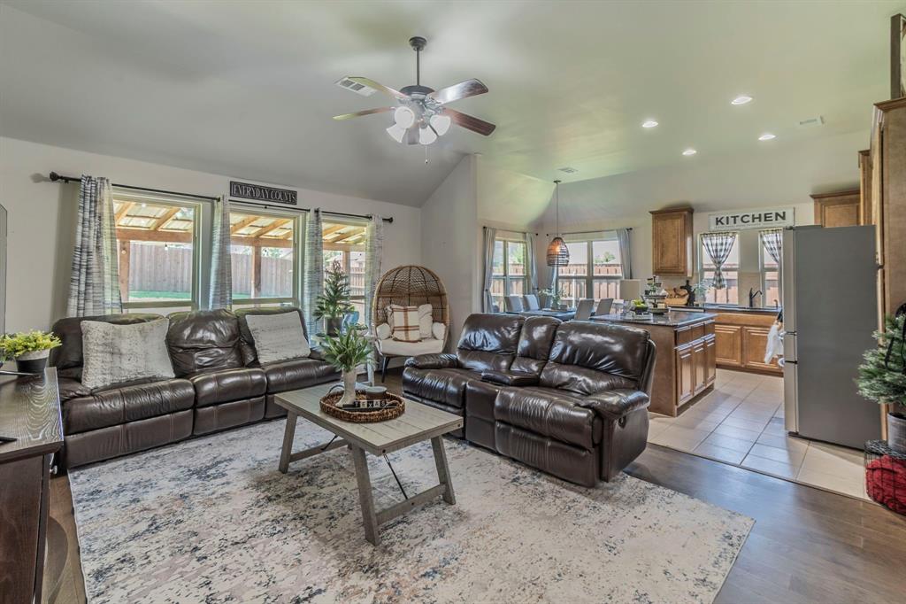 Cross Oak Ranch Ph 3 Tr 11 - Residential