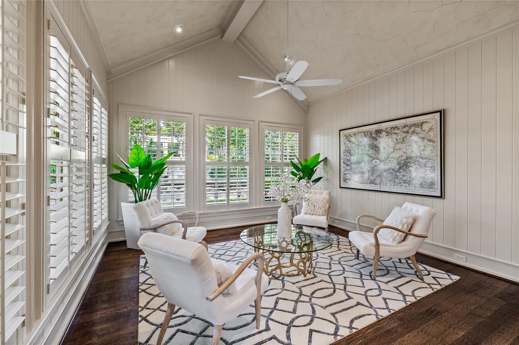 Williamsburg At Preston - Residential