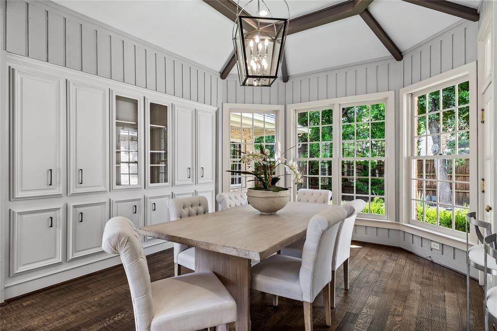 Williamsburg At Preston - Residential